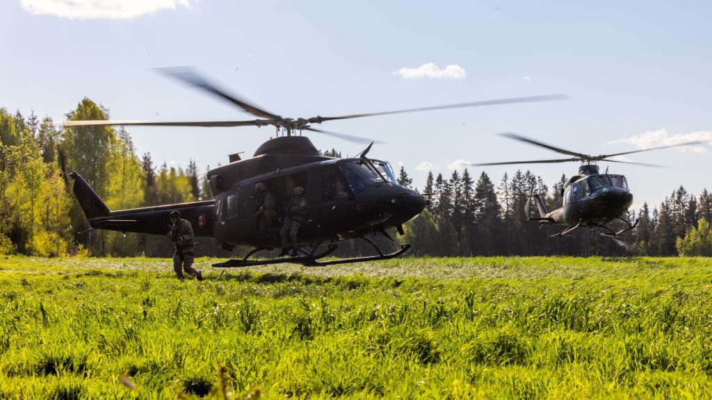 Bell 412 under øvelse med 339 Special Operations Aviation Squadron (SOAS) i Mysen. Foto: Marit Myhre / Forsvaret.