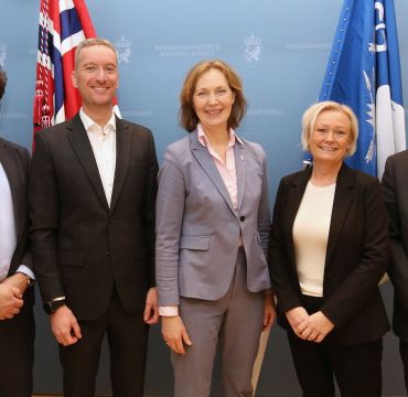 Fra venstre: Per Arne Johnsen , Magnus Hansvold, Gro Jære,  Kate Høiback  og Jonny M. Otterlei, Foto: Forsvarsmateriell